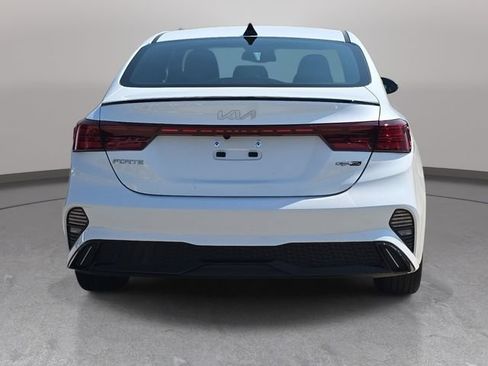 Used 2023 Kia Forte GT-Line w/ GT-Line Premium Package FWD image 7