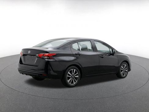 Used 2025 Nissan Versa SV FWD image 9