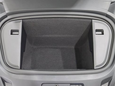 Used 2024 Porsche Taycan 4S image 47