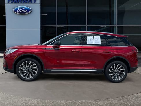 Used 2023 Lincoln Corsair Reserve FWD image 8