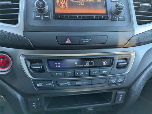 Used 2017 Honda Ridgeline RTL image 19