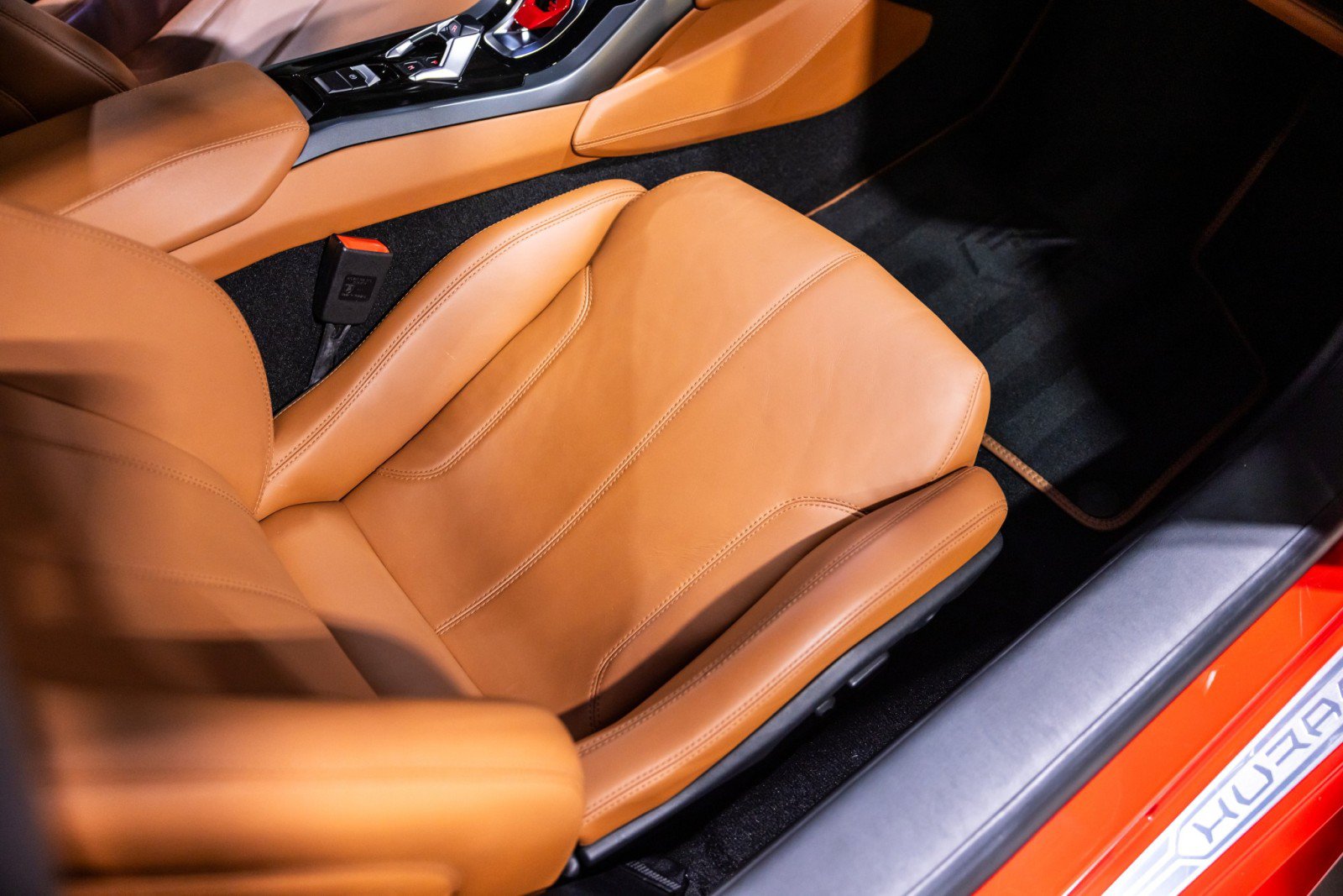 Used 2015 Lamborghini Huracan LP 610-4 AWD/4WD image 30