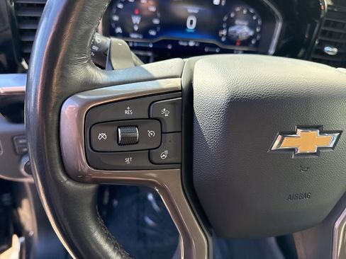 Used 2022 Chevrolet Silverado 1500 High Country w/ Z71 Off-Road Package AWD/4WD image 17