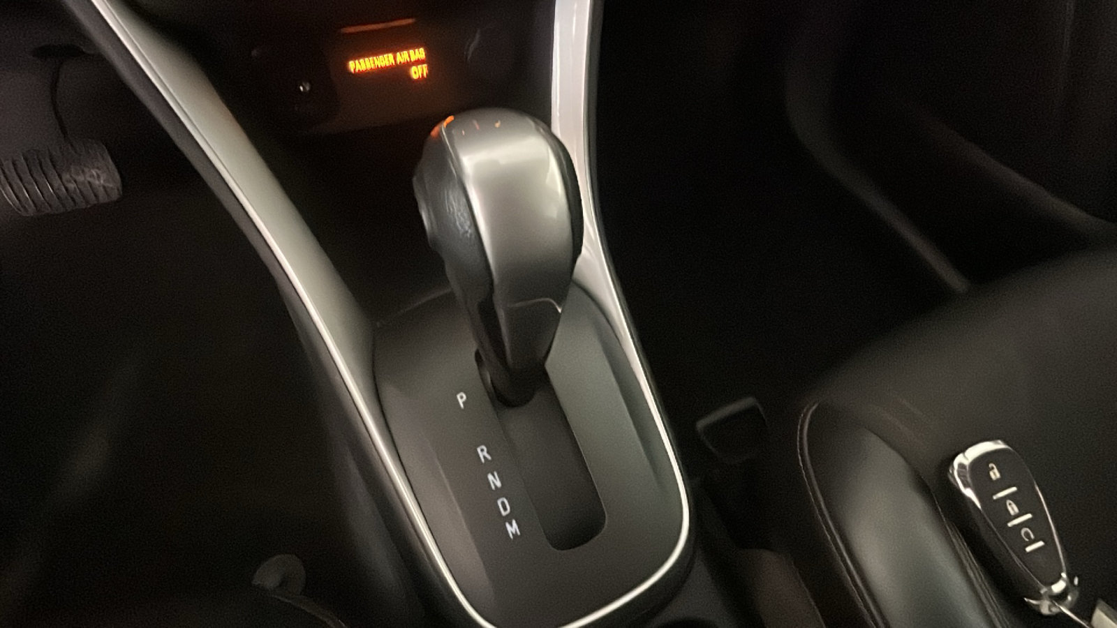 Used 2019 Chevrolet Trax LT w/ LT Convenience Package FWD image 25