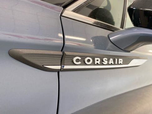 New 2025 Lincoln Corsair AWD w/ Equipment Group 101A image 13