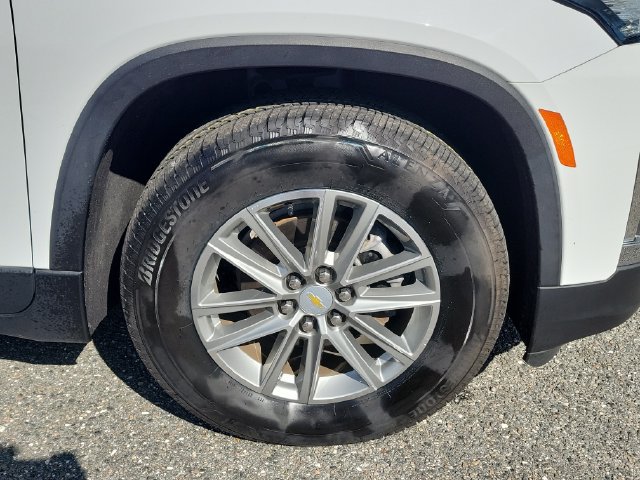 Certified 2023 Chevrolet Traverse LT AWD/4WD image 6