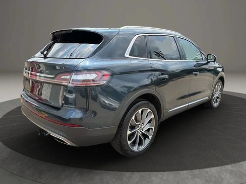 Used 2021 Lincoln Nautilus Reserve AWD/4WD image 5