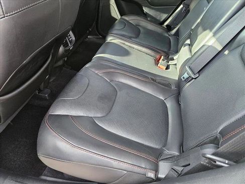 Used 2016 Jeep Cherokee Trailhawk w/ Comfort/Convenience Group image 20