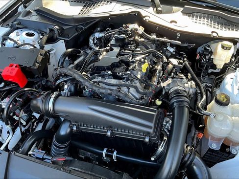 Used 2024 Ford Mustang Coupe image 30