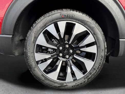 New 2026 Ford Explorer Platinum AWD/4WD image 8