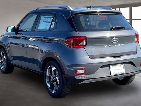 New 2026 Hyundai Venue SEL image 3