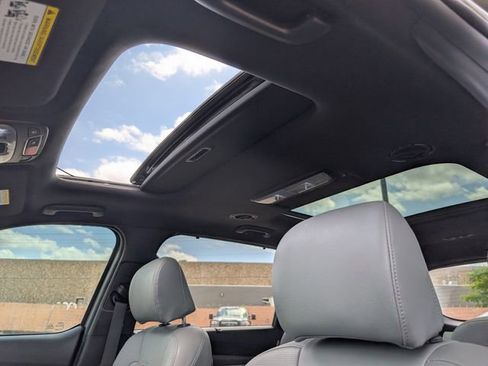 Used 2023 Kia Telluride SX X-Line image 25