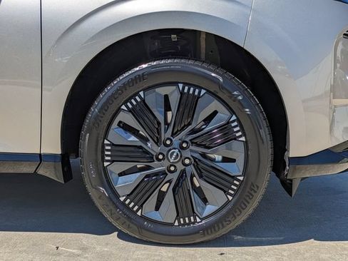 New 2026 Nissan Murano Platinum w/ Cargo Package AWD/4WD image 11