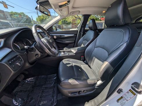 Used 2019 INFINITI QX50 Essential w/ Proactive Package FWD image 14