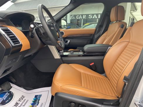 Used 2019 Land Rover Discovery HSE Luxury image 10