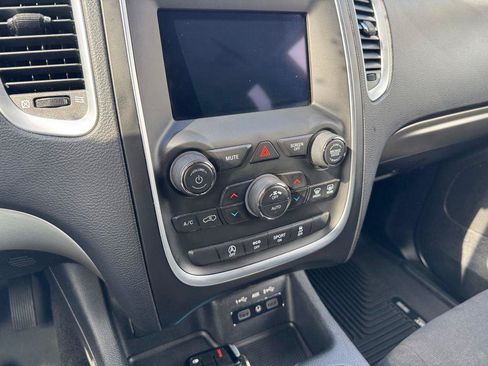 Used 2019 Dodge Durango SXT w/ 3rd Row Seating Group AWD/4WD image 20