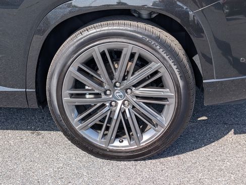 New 2026 Lexus TX 550h AWD Plug-In Hybrid image 6