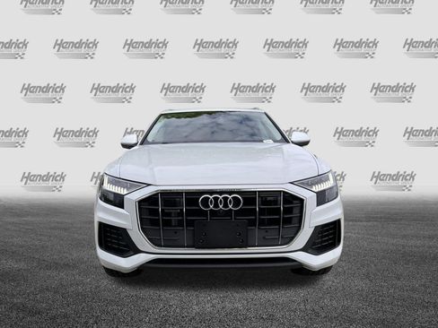 Used 2023 Audi Q8 Premium Plus image 3