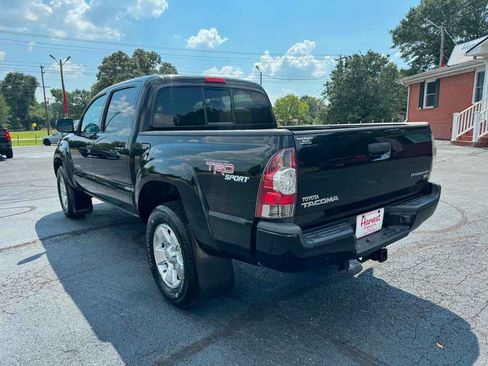 Used 2011 Toyota Tacoma PreRunner w/ TRD Sport Pkg RWD image 3