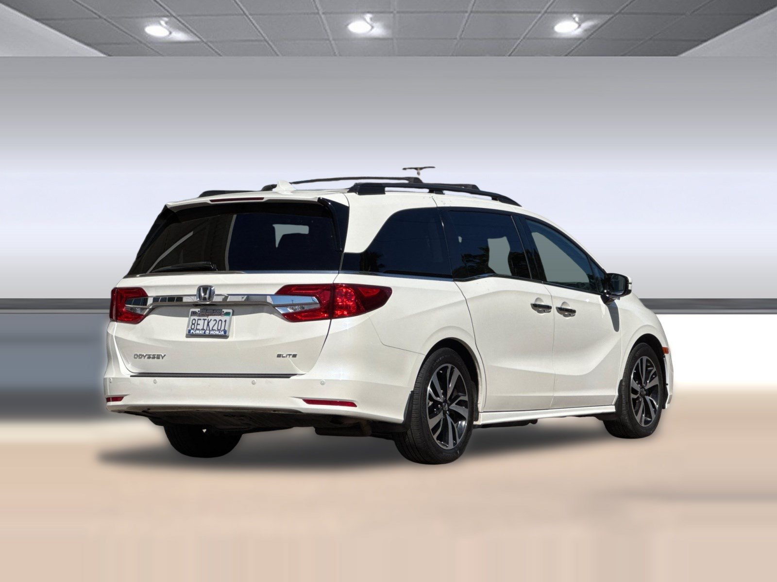 Used 2019 Honda Odyssey Elite image 9