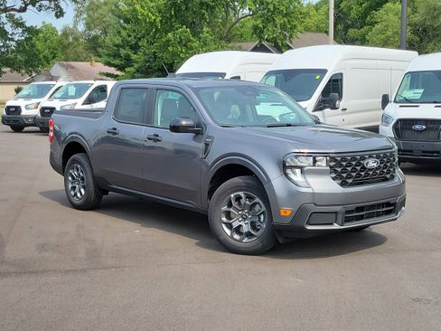 New 2025 Ford Maverick XLT w/ XLT Luxury Package image 33