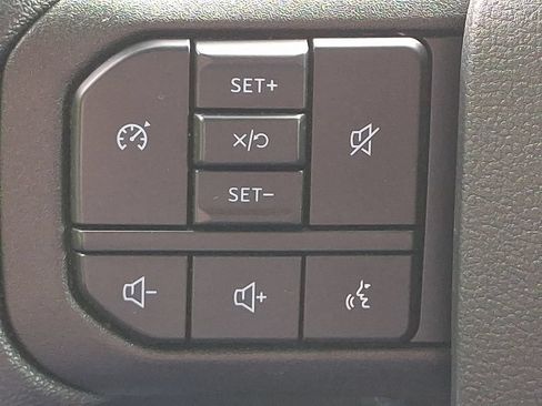 Used 2026 Ford F250 XLT w/ XLT Premium Package AWD/4WD image 22