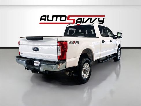 Used 2019 Ford F350 XLT image 7