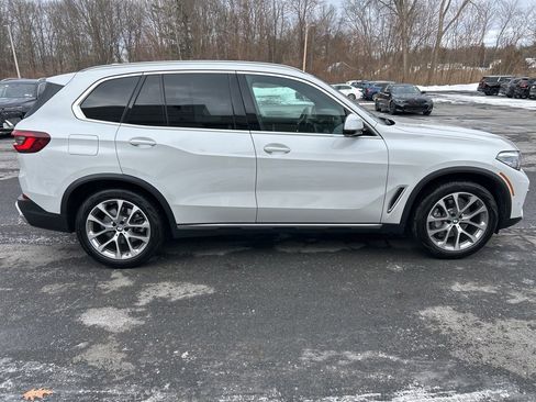 Certified 2023 BMW X5 xDrive40i w/ Premium Package image 6