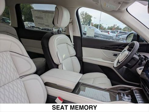 New 2026 Lincoln Nautilus Black Label image 14