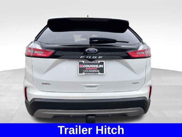 Used 2024 Ford Edge SEL w/ Convenience Package AWD/4WD image 4