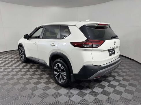 Used 2023 Nissan Rogue SV AWD/4WD image 8