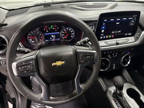 Certified 2024 Chevrolet Blazer LT w/ Convenience Package image 17