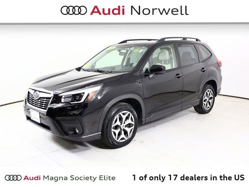 Used 2021 Subaru Forester Premium image 12