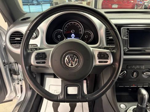 Used 2016 Volkswagen Beetle 1.8T SEL FWD image 12