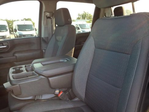 Used 2025 Chevrolet Silverado 2500 Custom w/ Custom Value Package AWD/4WD image 10