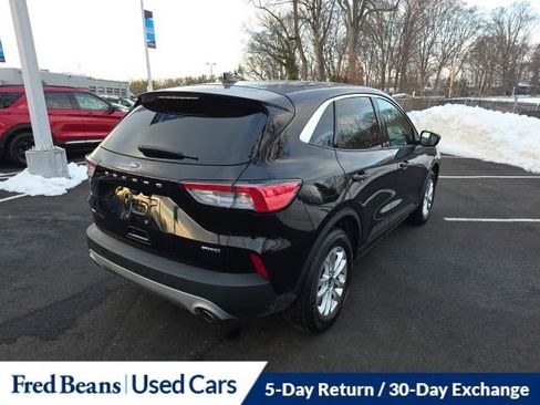 Certified 2022 Ford Escape SE w/ Cold Weather Package image 9