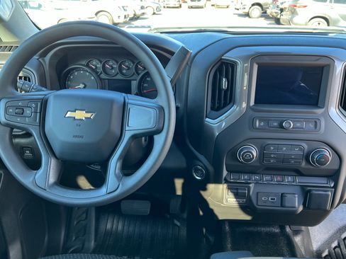 New 2025 Chevrolet Silverado 3500 W/T image 10