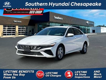 New 2025 Hyundai Elantra SE w/ Cargo Package