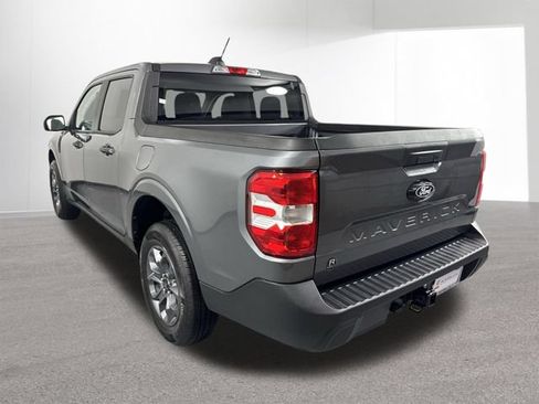 Used 2025 Ford Maverick XLT w/ Equipment Group 302A AWD/4WD image 32