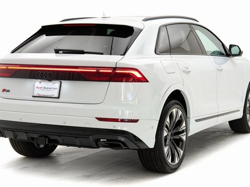 Used 2025 Audi Q8 Premium Plus w/ Premium Plus Package image 7