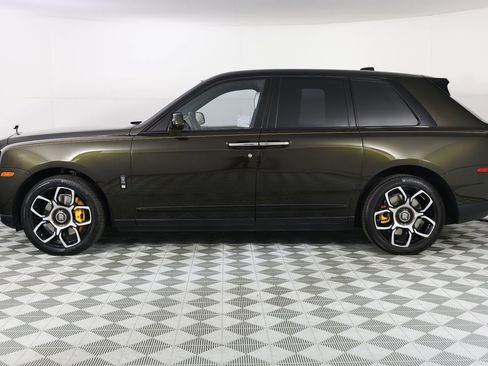 Certified 2023 Rolls-Royce Cullinan Black Badge w/ Driver's Package image 2