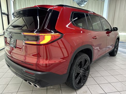 Used 2026 GMC Acadia Elevation w/ Black Edition AWD/4WD image 5
