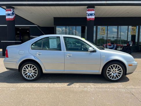 Used 2004 Volkswagen Jetta GLI image 9