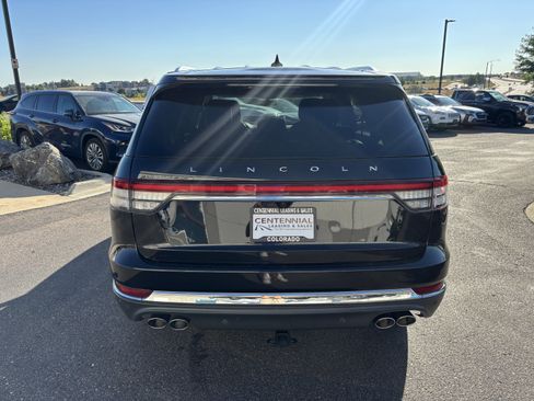 Used 2020 Lincoln Aviator AWD image 6