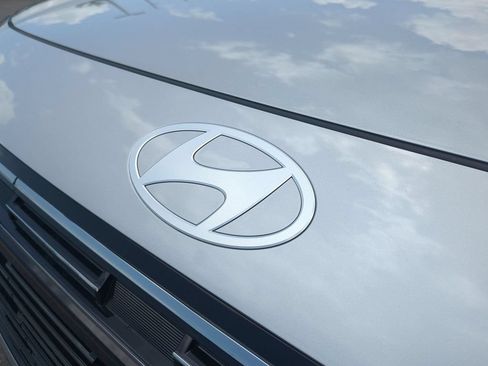 New 2026 Hyundai Palisade SEL Premium FWD image 13