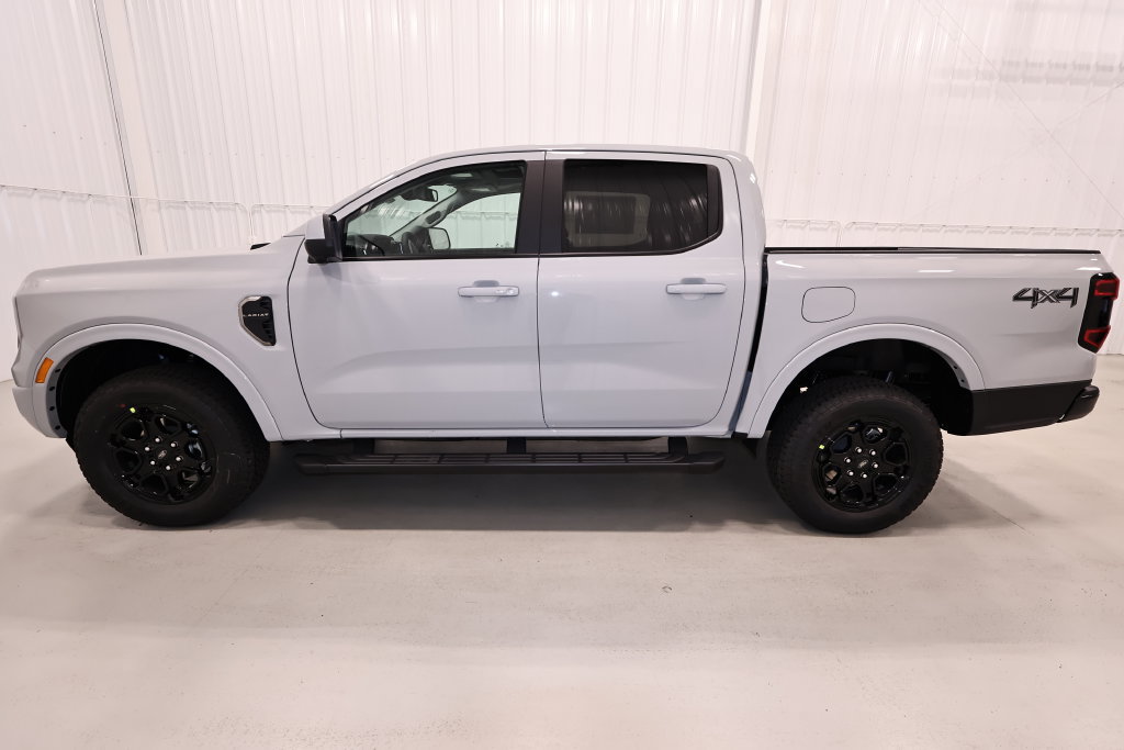 New 2026 Ford Ranger Lariat w/ Black Appearance Package AWD/4WD image 6