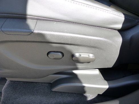 Used 2021 Buick Encore Preferred w/ Safety Package AWD/4WD image 22
