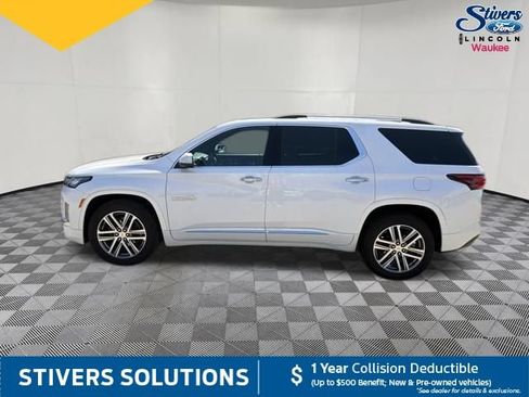Used 2024 Chevrolet Traverse High Country AWD/4WD image 11