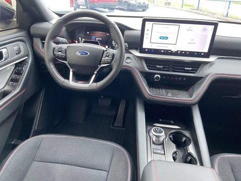 Certified 2025 Ford Explorer ST w/ Sun And Sound Package AWD/4WD image 15