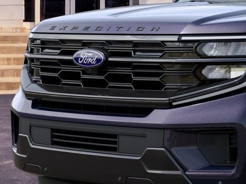 New 2027 Ford Expedition Max Platinum AWD/4WD image 17